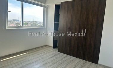 El Campanario departamento de 3 recamaras en RENTA RAH2720