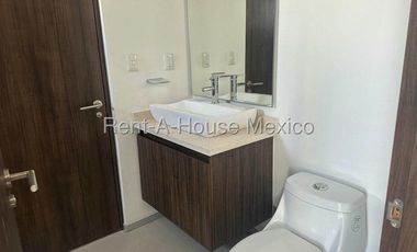 El Campanario departamento de 3 recamaras en RENTA RAH2720