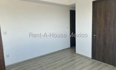 El Campanario departamento de 3 recamaras en RENTA RAH2720