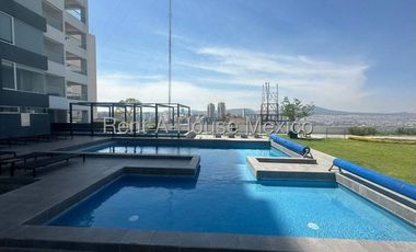 El Campanario departamento de 3 recamaras en RENTA RAH2720