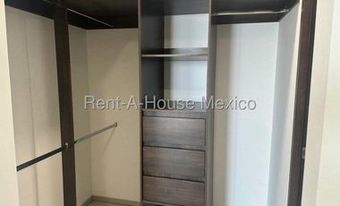 El Campanario departamento de 3 recamaras en RENTA RAH2720