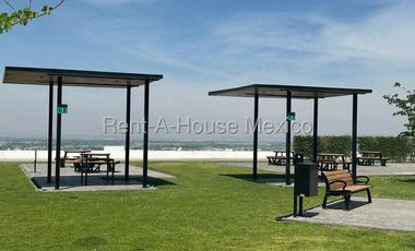 El Campanario departamento de 3 recamaras en RENTA RAH2720