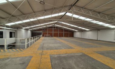 Bodega en renta de 1,900 m² en Naucalpan