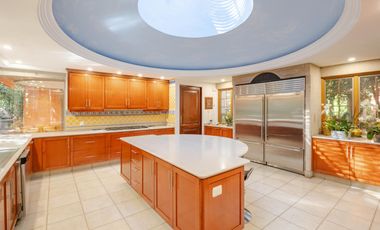 Casa en venta sobre el Campo de Golf de Los Encinos