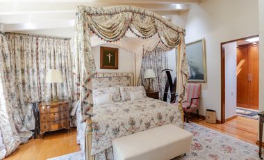 Casa en venta sobre el Campo de Golf de Los Encinos