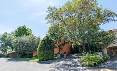 Casa en venta sobre el Campo de Golf de Los Encinos