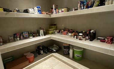 Casa en venta dentro del Yucatán Country Club, Cutzam, Mérida