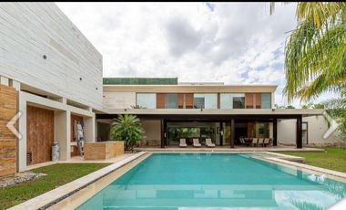 Casa en venta dentro del Yucatán Country Club, Cutzam, Mérida