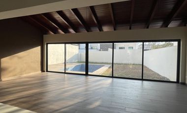 Casa en Venta en La Joya Residencial