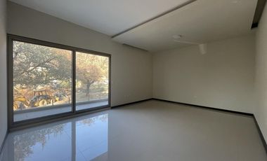 Casa en Venta en La Joya Residencial