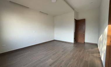 Casa en Venta en La Joya Residencial