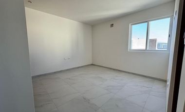 CASA EN VENTA EN ST. ANGELO