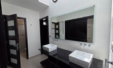 Casa en Venta | Claustros del Sur, Centro Sur, Qro. cerca del Nuevo Hospital Ángeles