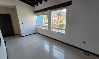 Casa en Venta | Claustros del Sur, Centro Sur, Qro. cerca del Nuevo Hospital Ángeles