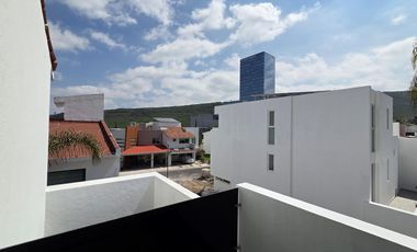 Casa en Venta | Claustros del Sur, Centro Sur, Qro. cerca del Nuevo Hospital Ángeles