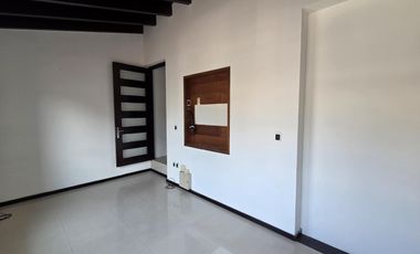 Casa en Venta | Claustros del Sur, Centro Sur, Qro. cerca del Nuevo Hospital Ángeles