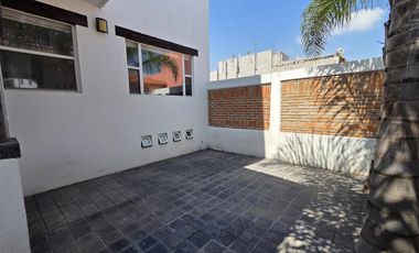Casa en Venta | Claustros del Sur, Centro Sur, Qro. cerca del Nuevo Hospital Ángeles
