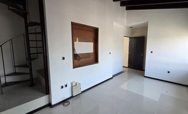 Casa en Venta | Claustros del Sur, Centro Sur, Qro. cerca del Nuevo Hospital Ángeles