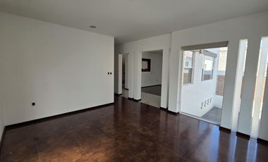 Casa en Venta | Claustros del Sur, Centro Sur, Qro. cerca del Nuevo Hospital Ángeles