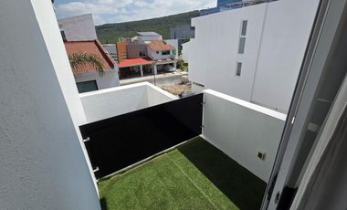 Casa en Venta | Claustros del Sur, Centro Sur, Qro. cerca del Nuevo Hospital Ángeles