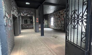 VENTA FINCA COMERCIAL AL CENTRO DE LA CIUDAD BI