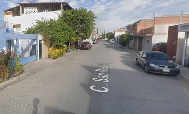Casa en Venta a 21 min del Aeropuerto Internacional de San Luis Potosí.