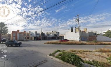 Casa en Venta a 21 min del Aeropuerto Internacional de San Luis Potosí.