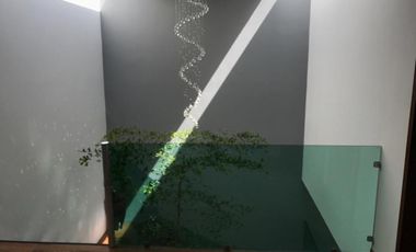 Venta casa en Ciudad Bugambillias