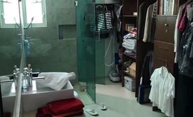 Venta casa en Ciudad Bugambillias