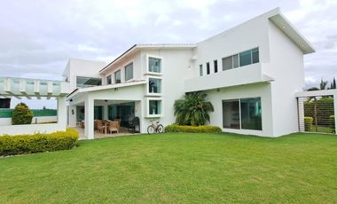 Casa en  venta en Lomas de Cocoyoc, Morelos