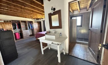 CASA EN VENTA EN METEPEC.