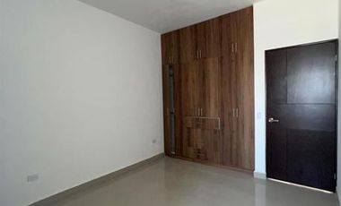 Casa en  venta en Monterrey 3 habitaciones en Solana, terraza con vista panorámica