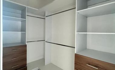 Casa en  venta en Monterrey 3 habitaciones en Solana, terraza con vista panorámica
