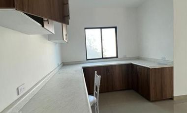 Casa en  venta en Monterrey 3 habitaciones en Solana, terraza con vista panorámica