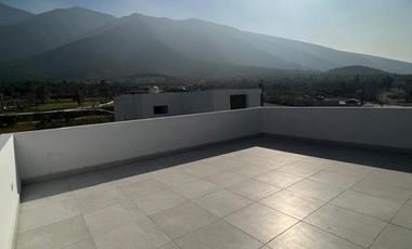 Casa en  venta en Monterrey 3 habitaciones en Solana, terraza con vista panorámica