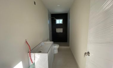 Casa en venta con tres recamaras y jardin en  Belén, Tlaxcala.