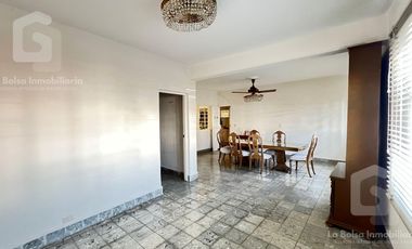 Edificio de departamentos en zona Centro