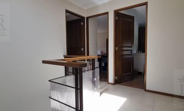 Casa en condominio en  Fracc. Lomas Virreyes, Calimaya Estado de Mexico.