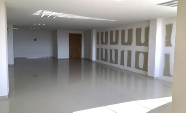 Oficina en renta Costa de Oro