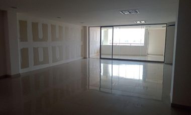 Oficina en renta Costa de Oro