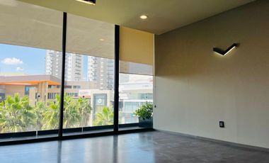 Oficina en  RENTA en Sonata Lomas de Angelopolis Puebla.