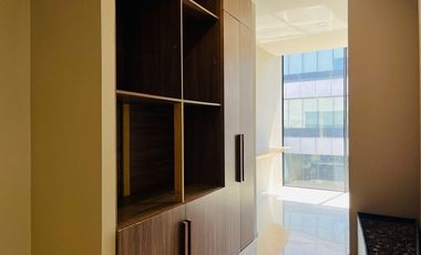 Oficina en  RENTA en Sonata Lomas de Angelopolis Puebla.