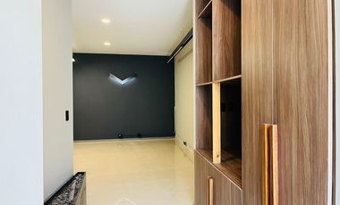 Oficina en  RENTA en Sonata Lomas de Angelopolis Puebla.