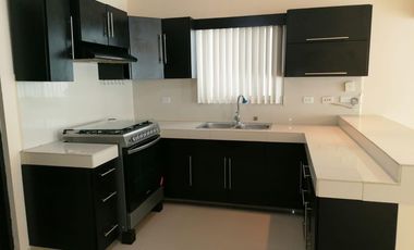 CASA EN RENTA EN RESIDENCIAL LA ESCONDIDA