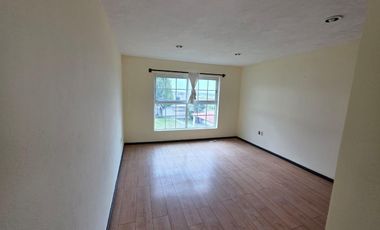 Casaen en renta, Cacalomacan, Toluca