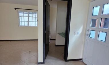 Casaen en renta, Cacalomacan, Toluca