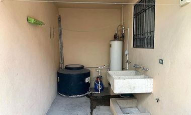 CASA RENTA PRIVADA JUAREZ, CENTRO SANTA CATARINA