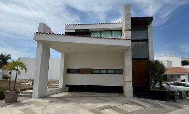 Casa en  renta en El Cid