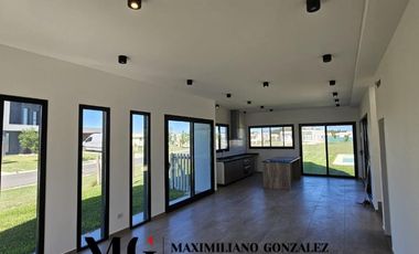 Casa en alquiler- San Felipe, Canning