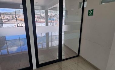 EDIFICIO EN VENTA O EN RENTA, CALLE 12 DE OCTUBRE, MUY CERCA A LA AV. JUAREZ, PACHUCA, HGO.